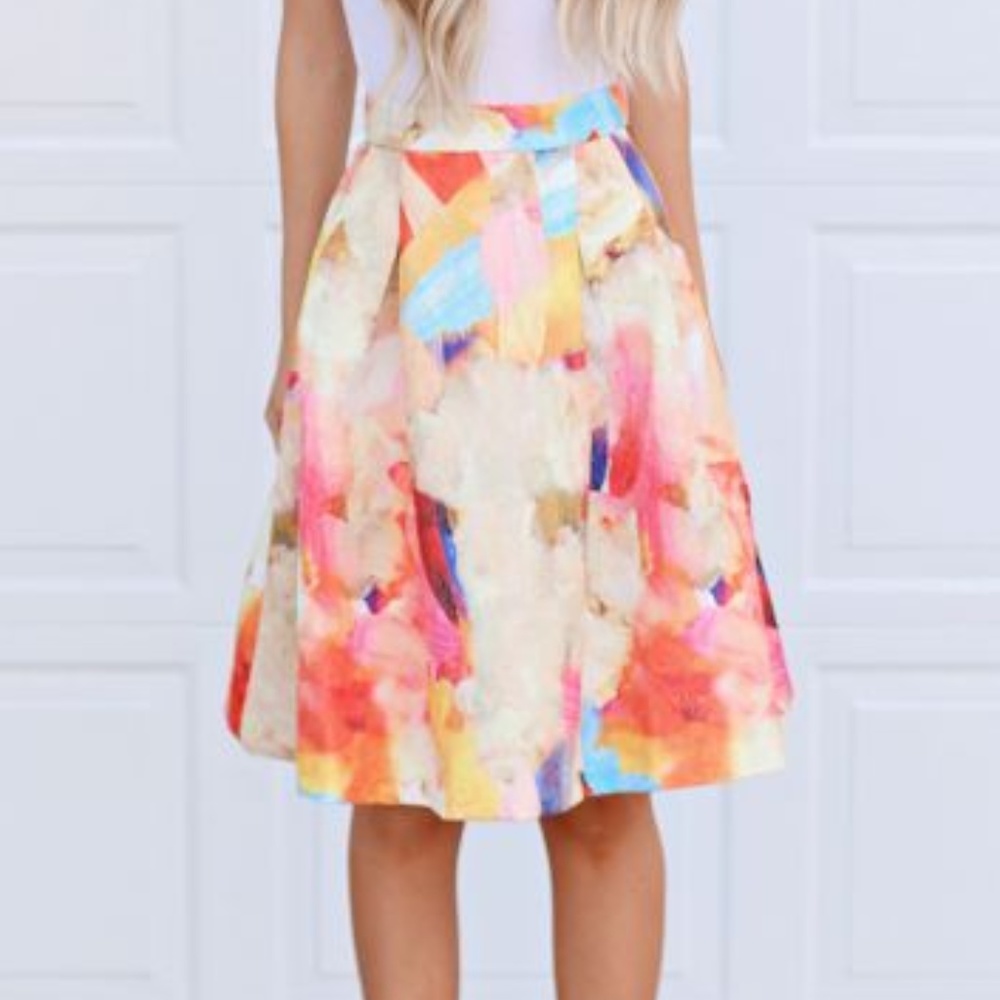 ISO - Floral Skirt - 28 waist